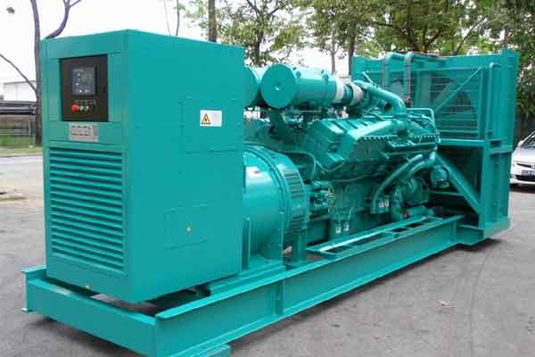 肃宁柴油发电机组电压不稳定怎样维修？