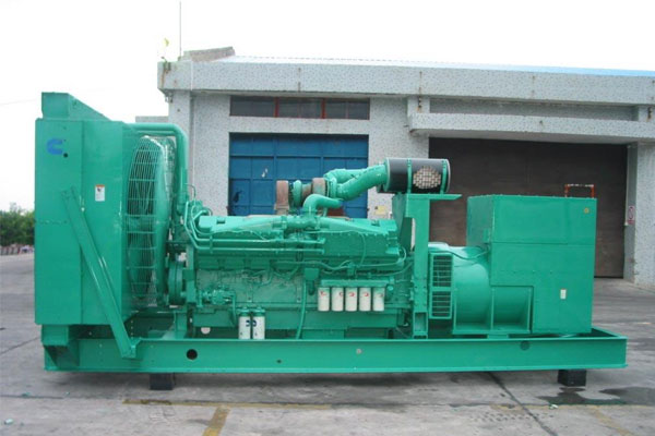 肃宁工厂发电机应急发电时如何更准确地检查发电机状态？